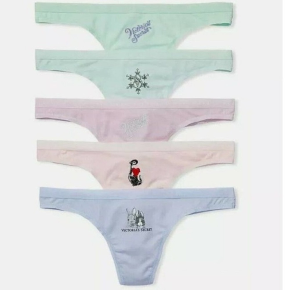 Victoria’s Secret Thongs Set